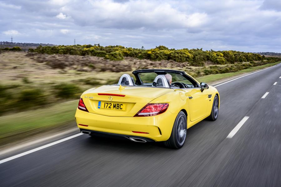  Mercedes-Benz SLC300 Final Edition (R172) 2019 года  (UK) (фото 7 из 19)